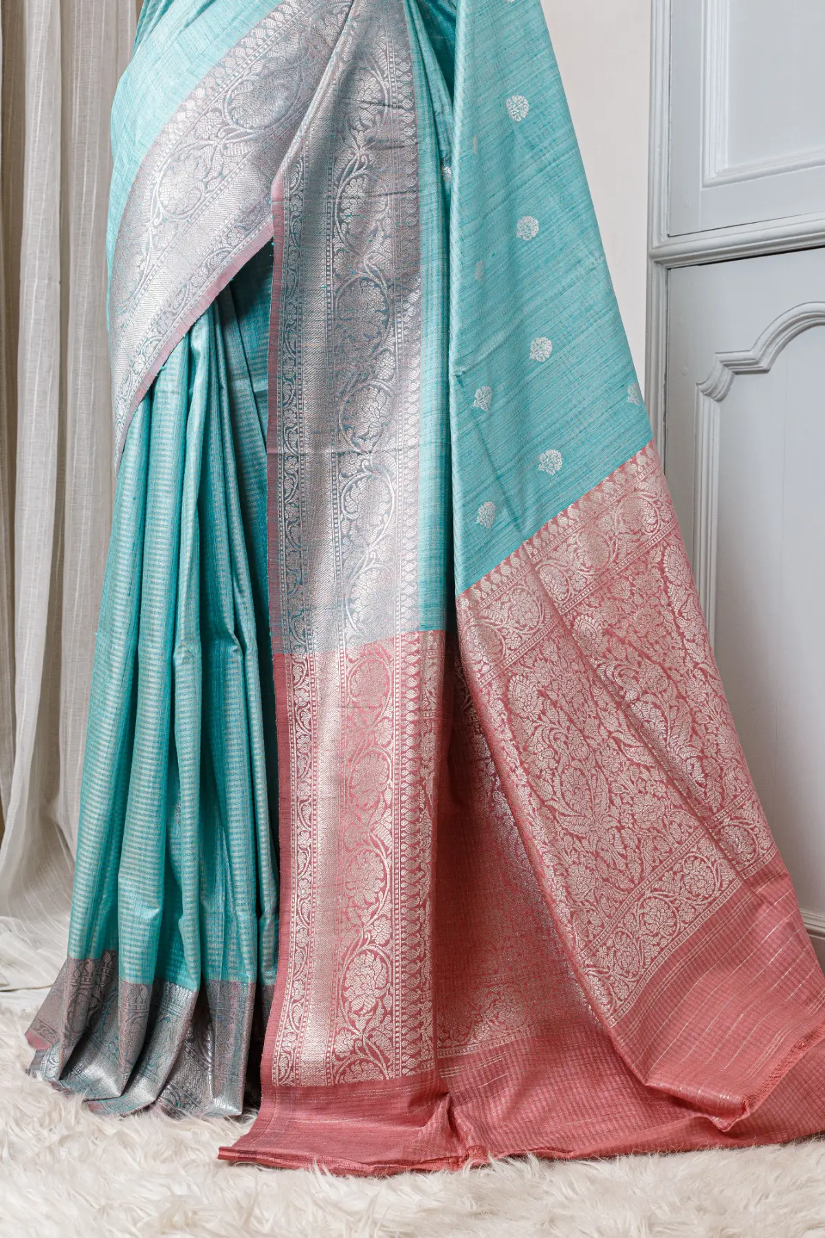 Chatai Tussar Saree – Aqua Blue, Silver & Blush Pink 00024 - Image 3