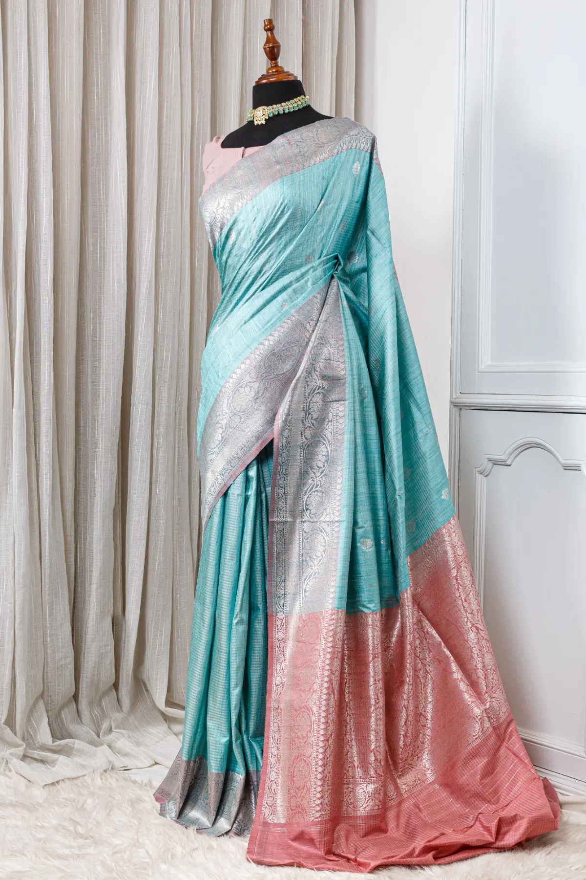 Chatai Tussar Saree – Aqua Blue, Silver & Blush Pink 00024 - Image 2