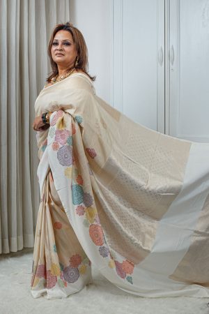 Tussar Khaddi Saree – Ivory with Multicolour Floral Motif 000120